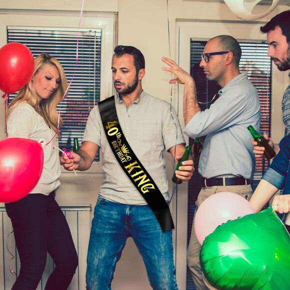 Black and Gold 40th Birthday King Sash - Picture 5 of 9